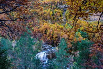 Arripas waterfall, Ordesa i Monte Perdido National Park, Province of Huesca, Aragon