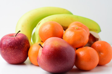 Fruit, apples, bananas and tangerines, for a healthy life.