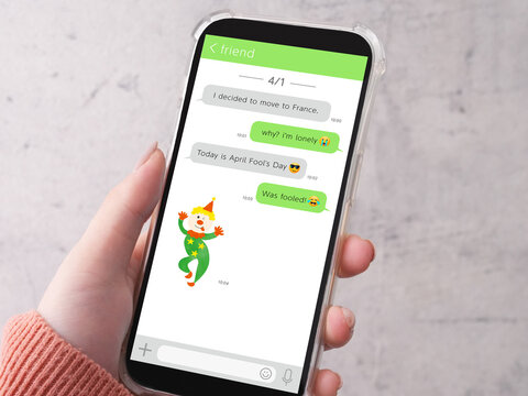 エイプリルフールにスマートフォンでメッセージを送る