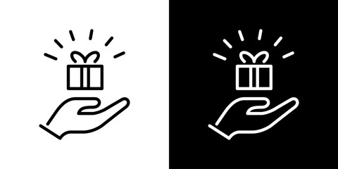 プレゼントを手に持つアイコン