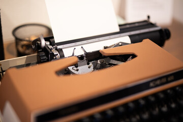 Fototapeta na wymiar Typewriter