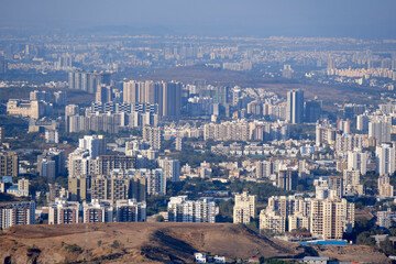 Obraz premium 19 January 2024, Cityscape Skyline, Cityscape of Pune city view from Bopdev Ghat, Pune, Maharashtra, India.