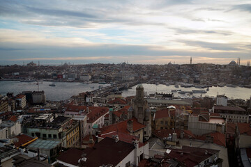 Obraz premium istanbul aerial cityscape at sunset from galata tower bridge and sultanahmet