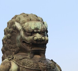 Chinese Lion Statue