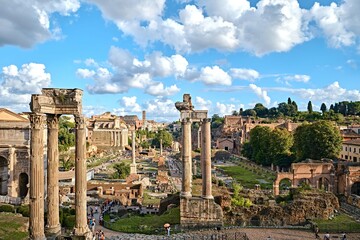 Roman Forum (Foro Romano), Temple of Saturn and Arch of Septimius Severus, UNESCO World Heritage Site, Rome, Italy