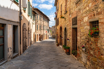 Fototapeta na wymiar Lucignano, wonderful village in the Province of Arezzo. Tuscany, Italy.