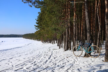 Gravel cycling in winter, pustynia błędowska © Ruchacz