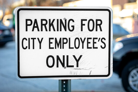 Parking for City Employee&rsquo;s ONLY