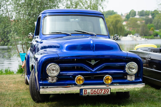 WERDER (HAVEL), GERMANY - MAY 20, 2023: Full-size pickup truck Ford F-100. Oldtimer - Festival Werder Classics 2023