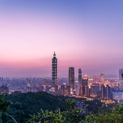 Fototapeta premium Skyline of Taipei city at night.
