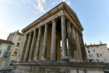 Naklejka premium Temple of Augustus and Livia - Vienne, France