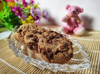 chocolate chip muffin with chocolate