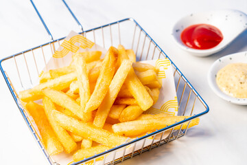 French fried with tomato sauce