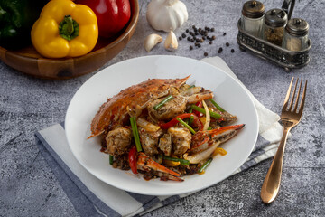 Stir-fried crab with black pepper seafood
