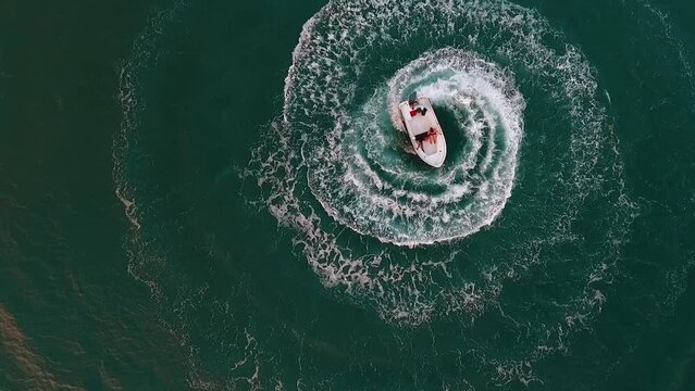 02 RELEXING VIDEO IN DIU SEA BEACH LOVELY MOMENTS