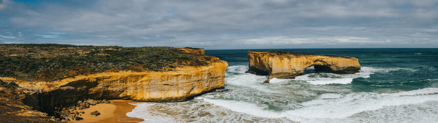 London Bridge - Great Ocean Road - Australia 
