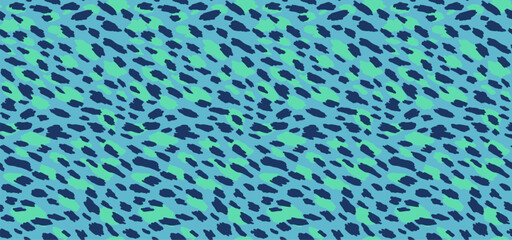 Exotic leopard seamless print pattern. © smth.design