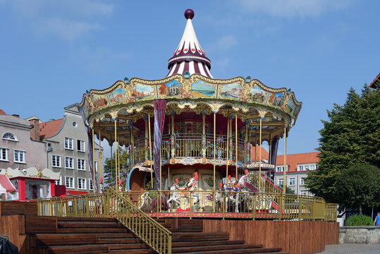 Altes Kinderkarussell in Danzig