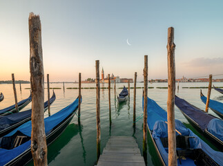 Gondolas in Venice in the Morning - obrazy, fototapety, plakaty