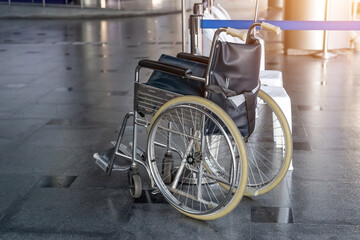 Fototapeta na wymiar Wheelchair for meeting and using arriving patients on the porch of a medical facility.