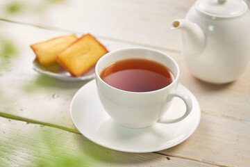 温かい紅茶　イメージ
