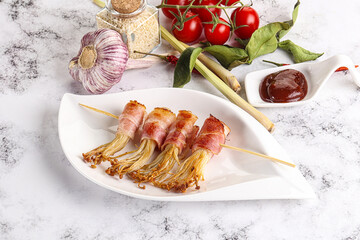 Grilled enoki mushroom with bacon