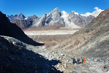 Photo sur Plexiglas Cho Oyu View of Khumbu glacier, mount Cho Oyu from Kongmala pass