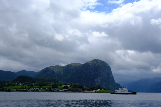 Oanes ferry in front of mountain in the fjord