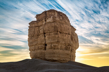 Judah thumb or devil thumb is a rock formation in the desert near Riyadh,Saudi Arabia.