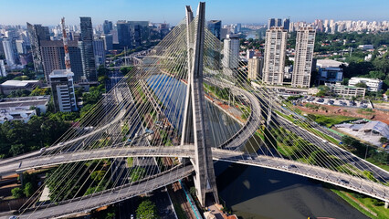Fototapeta na wymiar Cable Stayed Bridge At Cityscape In Sao Paulo Brazil. Downtown Bridge. Traffic Road. Sao Paulo Brazil. City Life Landscape. Cable Stayed Bridge At Cityscape In Sao Paulo Brazil.