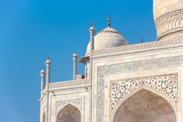 Beautiful architecture of Taj Mahal, Agra, India. - obrazy, fototapety, plakaty
