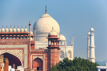 Fototapeta na wymiar Beautiful architecture of Taj Mahal, Agra, India.