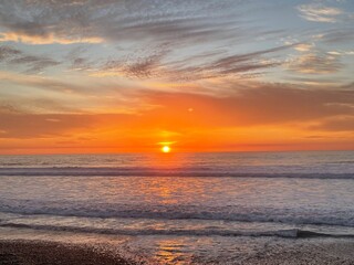 Obraz premium sunset over the sea
