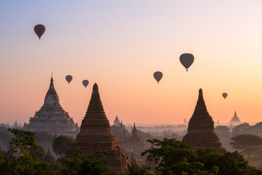 Hot air ballons over the temples of Bagan at sunrise, Myanmar