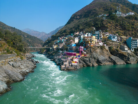 Devprayag is the fifth and the last Prayag. It is the place from where the confluence of Alaknanda and Bhagirathi is known as Ganga
