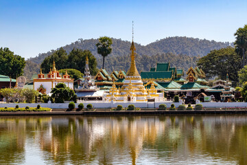 Wat Chang Kham,