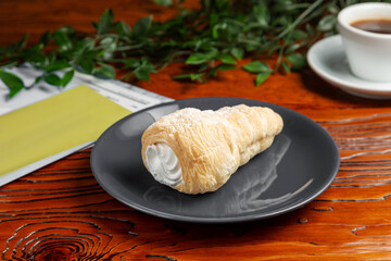 Cake with puff pastry cream.