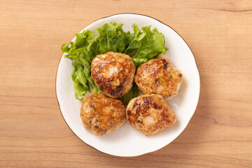 しそ入り鶏つくねハンバーグ