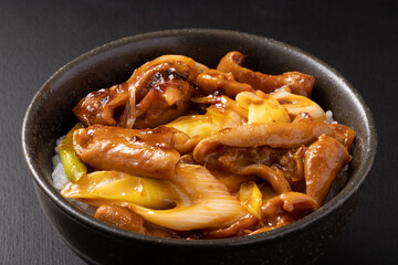 ねぎホルモン丼（こてっちゃん）