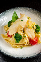 pasta with chicken and vegetables