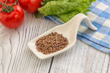 Dry Raw flax seed in the bowl
