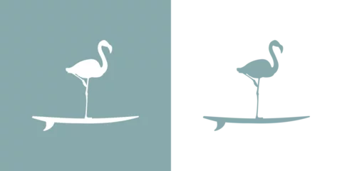 Fototapeten Logo club de surf. Silueta de flamingo de pie en tabla de surf  © teracreonte