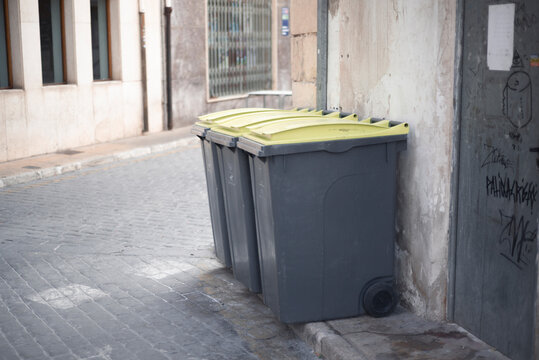 garbage bin in the city