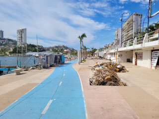 Waste along the Waterfront: The Fisherman's Walk and Bike Path in Acapulco