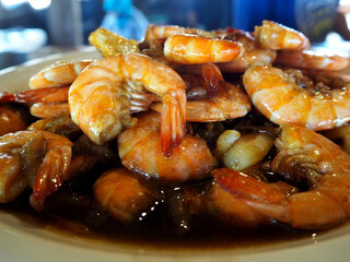 shrimp with oyster sauce