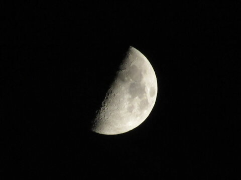 moon in the night sky