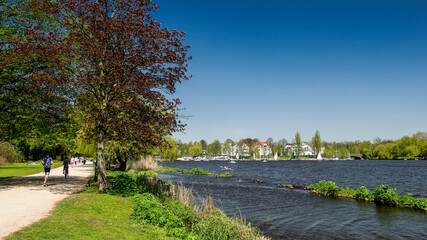 Frühlingssonne Alterpark Hamburg