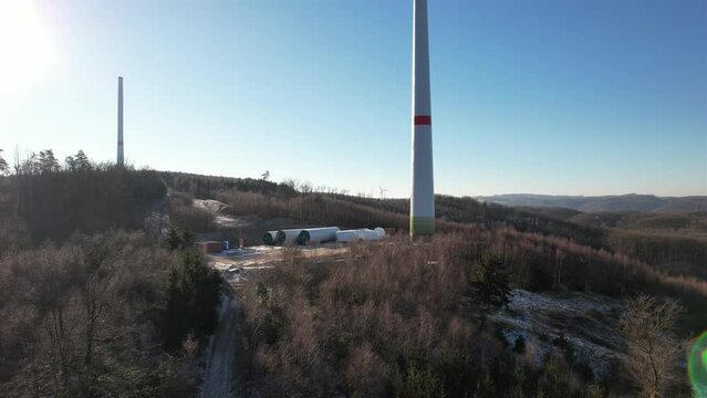Windkraftanlagen im Bau - Hohenlimburg im Sauerland, NRW