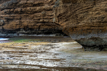 a rocky beach in hawaii 