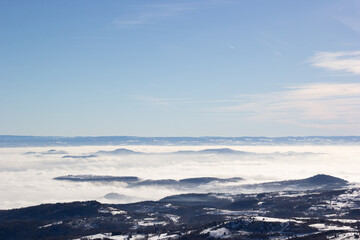 ocean of clouds in moutains